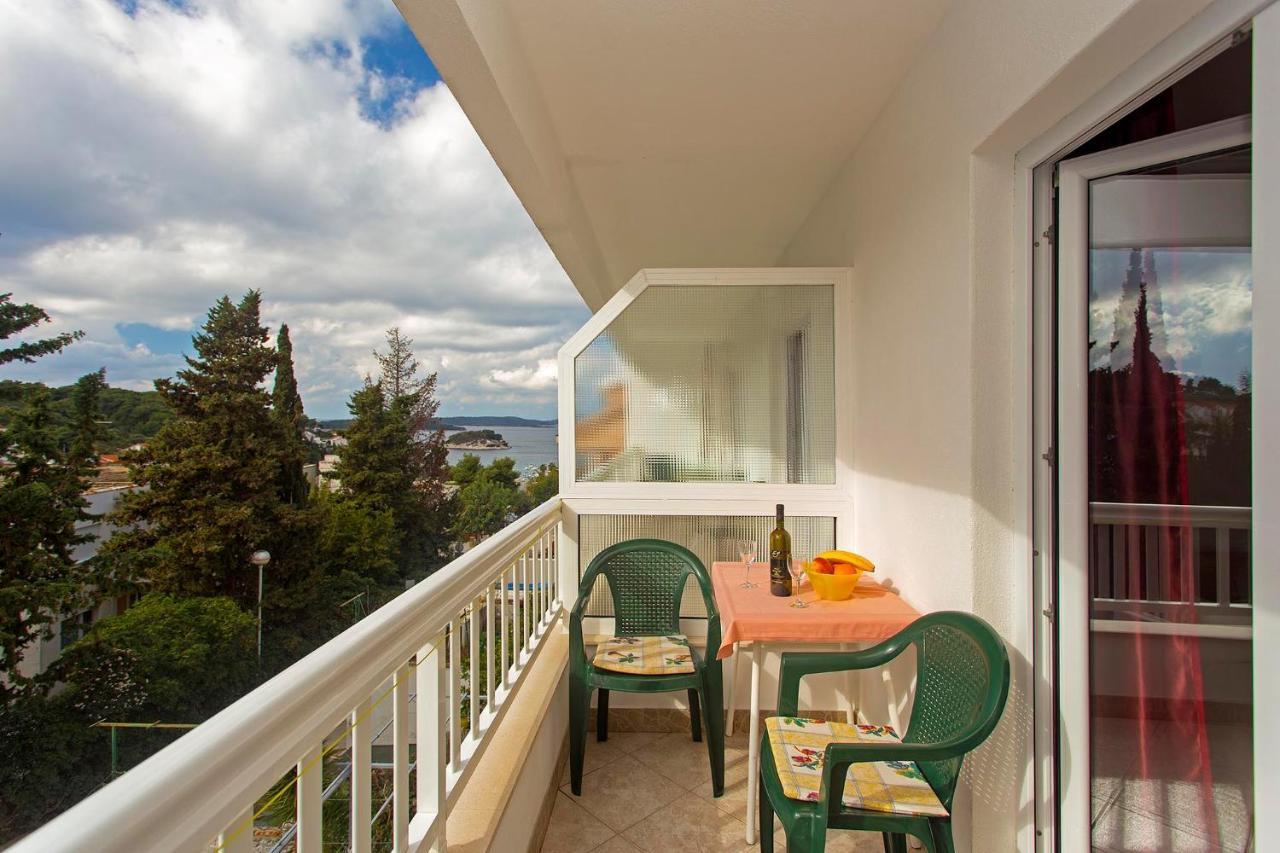 Apartments Dora Hvar Town Zewnętrze zdjęcie
