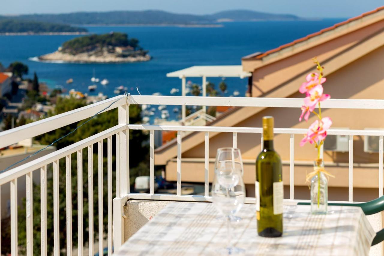 Apartments Dora Hvar Town Zewnętrze zdjęcie