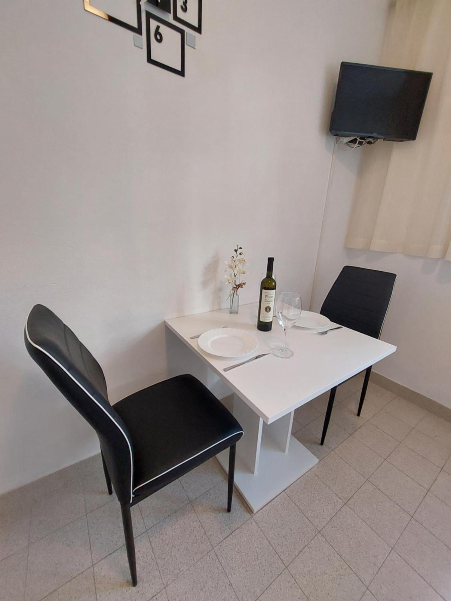 Apartments Dora Hvar Town Zewnętrze zdjęcie
